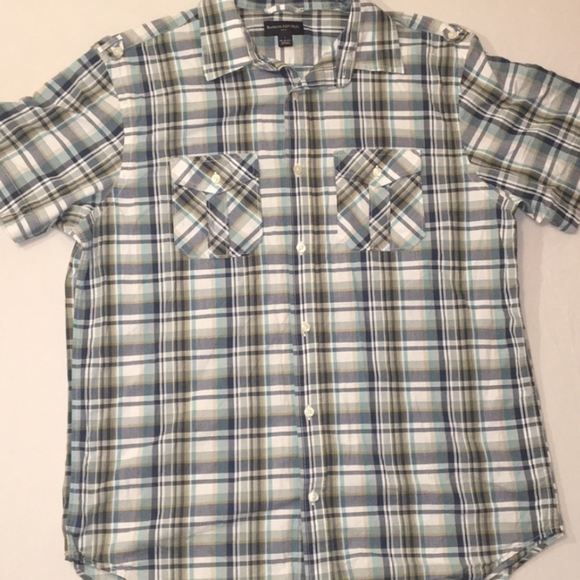BANANA REPUBLIC MEN'S LARGE SHORT SLEEVE BUTTON DOWN BLUE GREEN PLAID SHIRT - Picture 5 of 7